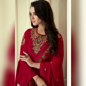 Malika Gowns (Maroon)